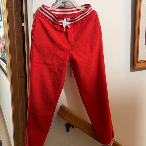 Boys jogger suit, size 7/8 for the hoodie and size 8 for the pants - Picture 5 of 7